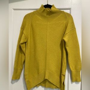 Maeve Anthropologie sweater tunic length gold xs